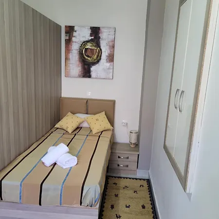 Sebastian Luxury House Hotel *