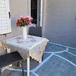 Sebastian Luxury House Hotel